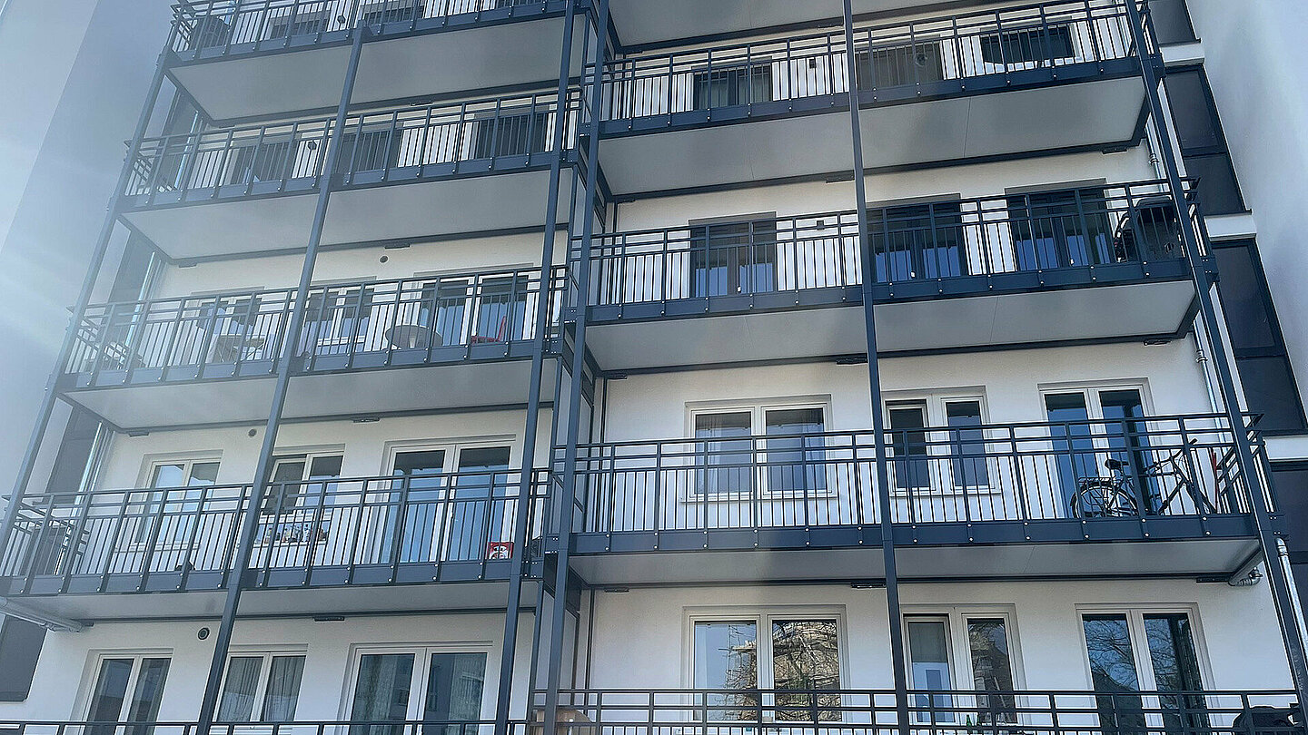 Balkonbau Hamburg Grindelallee mit G&S die balkonbauer - 02