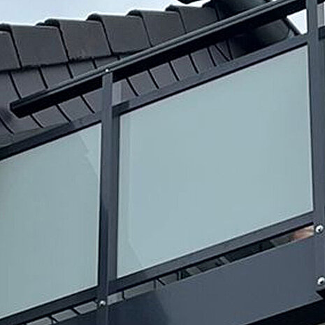 Balkonbauer in Beckum mit neuen Vorstellbalkonen aus Aluminium - 03