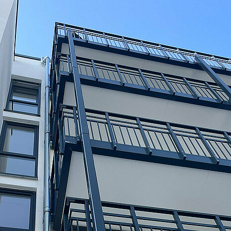 Balkonbau Hamburg Grindelallee mit G&S die balkonbauer - 04