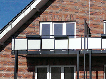 Moderne Balkone - Zweifamilienhaus Ahlen - die balkonbauer - 12-10-2015 - 03